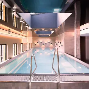 **** Hotel Adina Deutschland