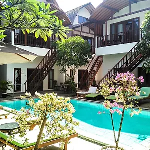 naturela.hotelsseminyak.net/